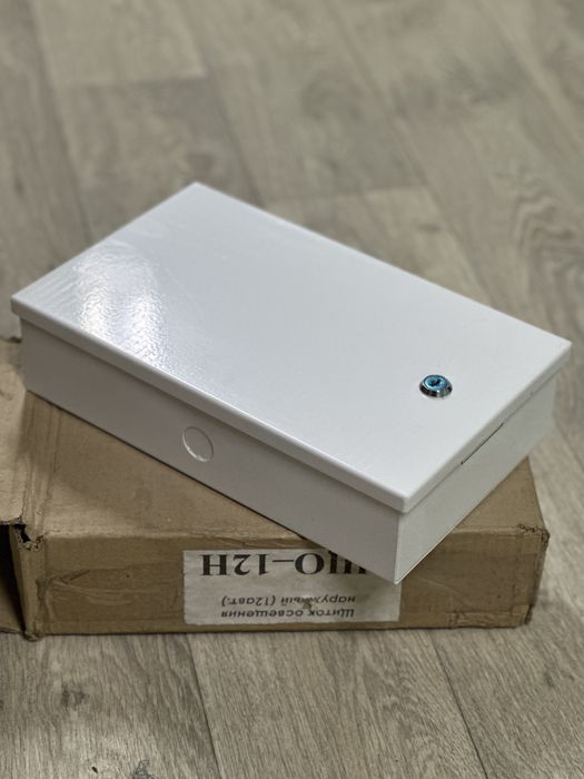 Щиток освітлення зовнішній ЩО-12Н