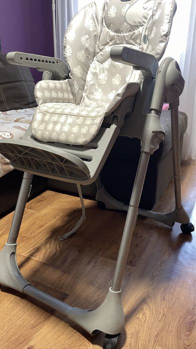 Стільчик для годуванняChicco Polly Easy Giraffe