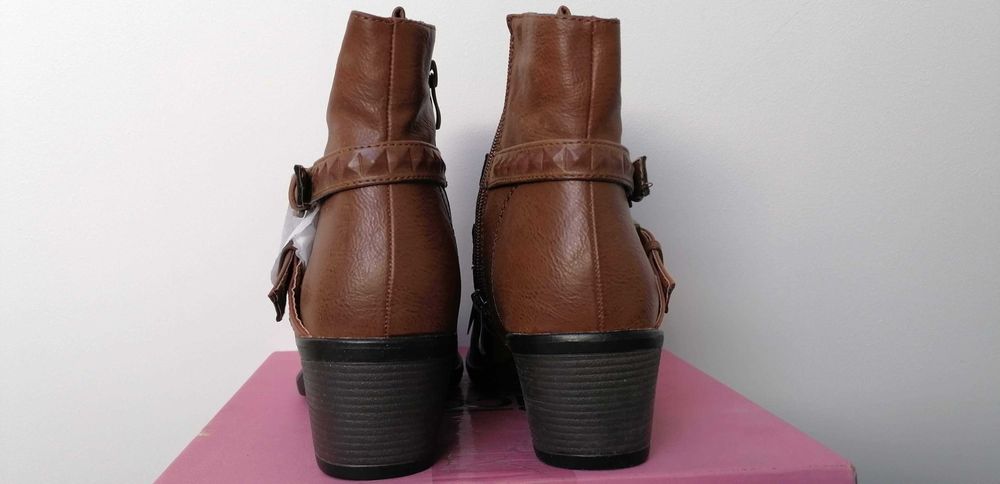 Botas de inverno novas sem uso