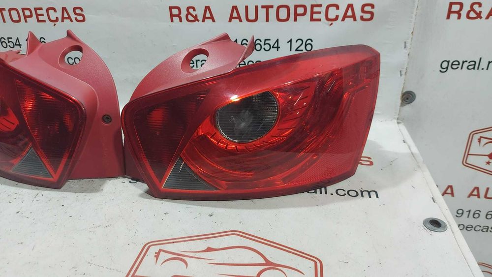 Farolim Farolins Esquerdo Direito Seat Ibiza 6J Original