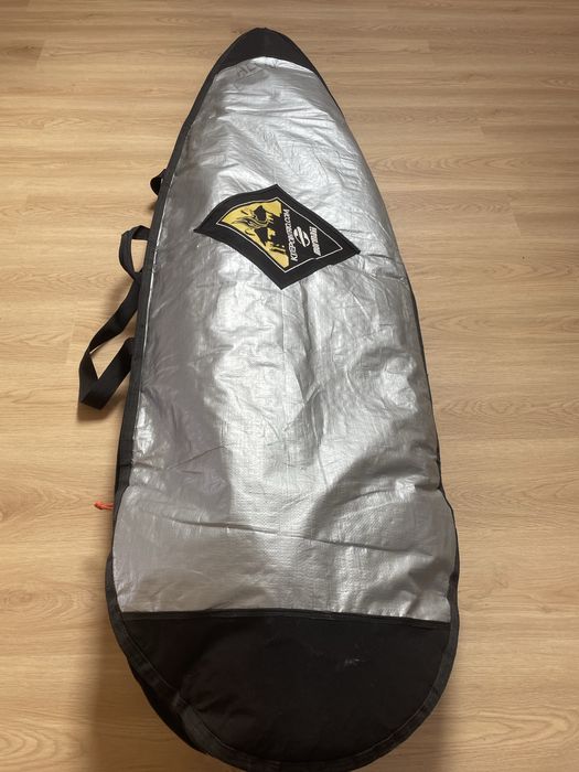 Prancha Kite Kitesurf shaper Secco 5'10'' + deck + alças + capa + quil