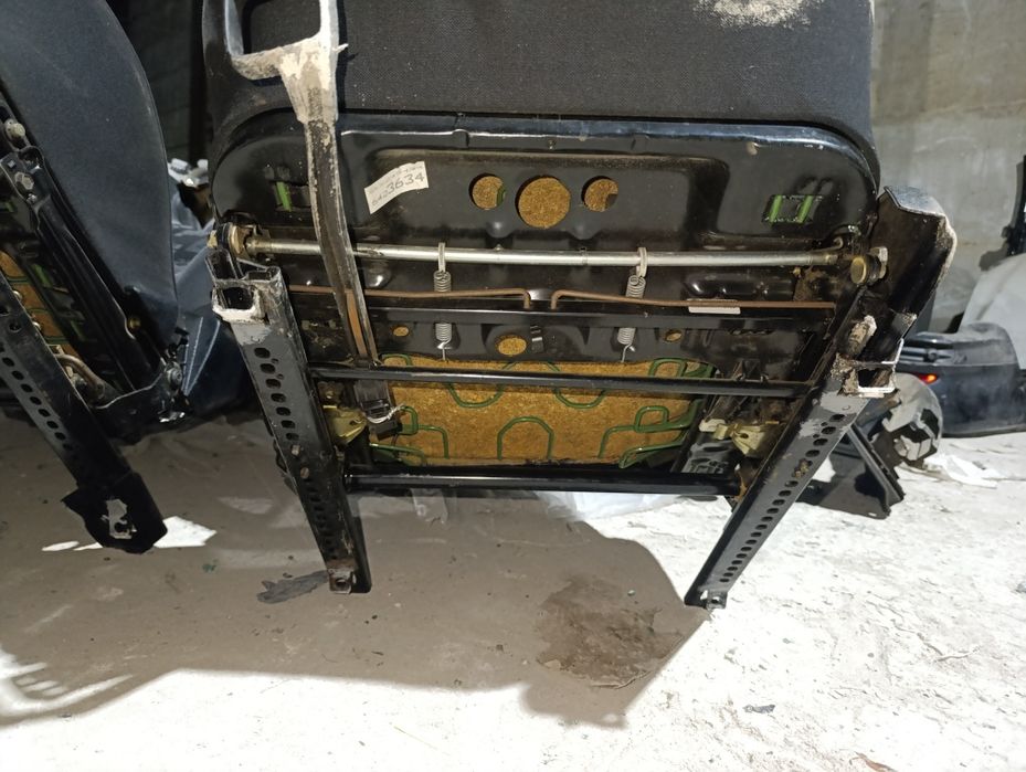 Передние сиденья Mercedes Benz E-class W210 Оригинал