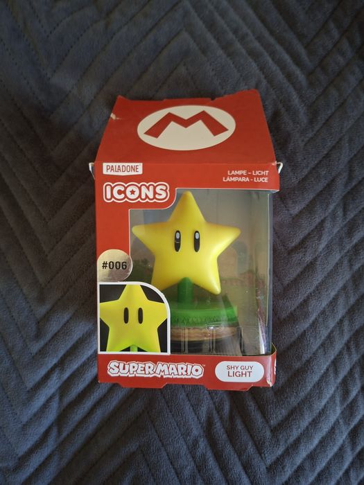 Lampa Super Mario - Kultowy gadżet dla fana Nintendo / Gamingowa