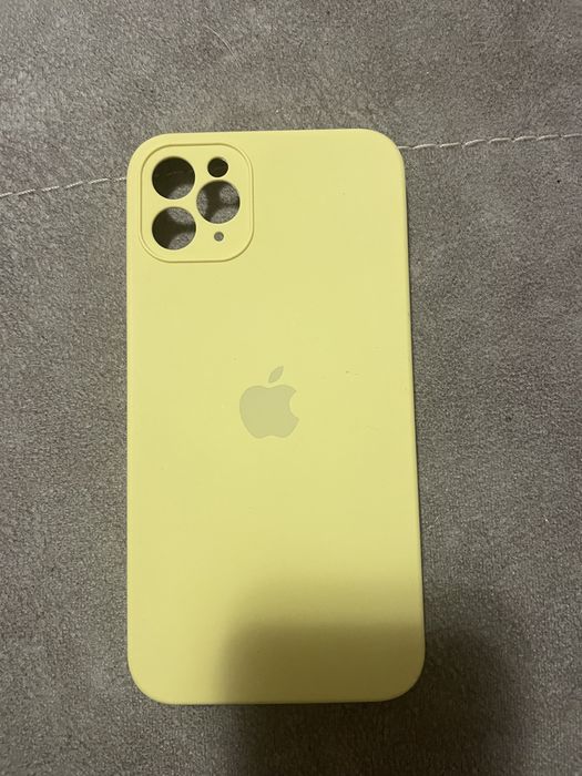 Чохли на iphone 11 pro max