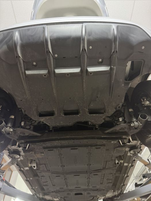 Nissan leaf 2 ze1 2018-2025р розборка на розбір запчастини