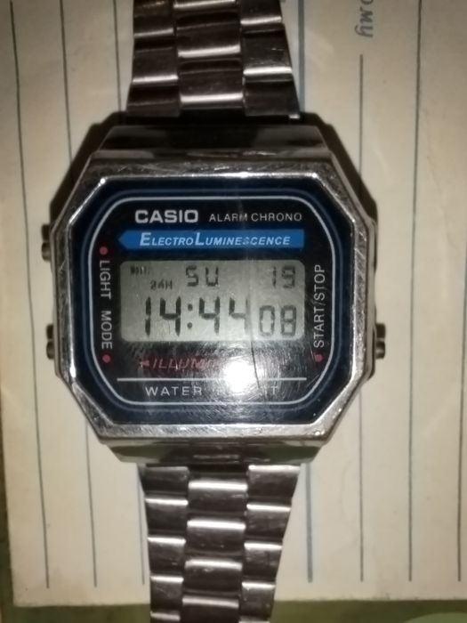 Часы CASIO  A168