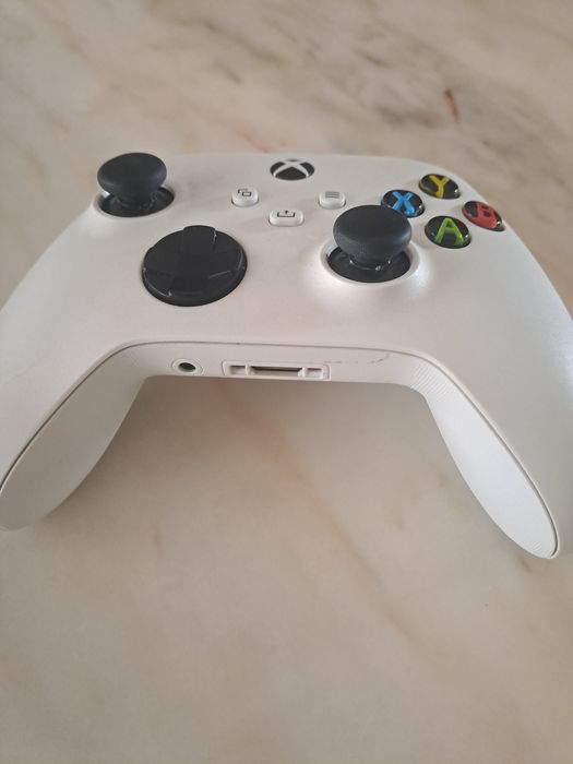 Comando Xbox Series S – Como Novo!