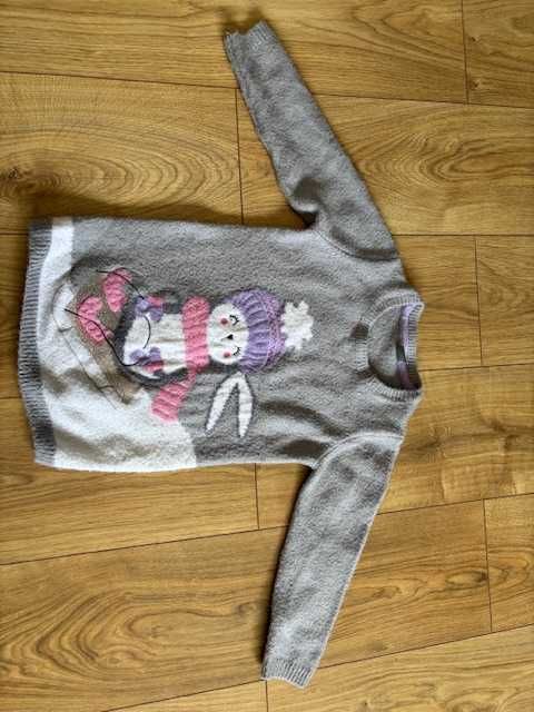 Zestaw ubranek dziewczęcych