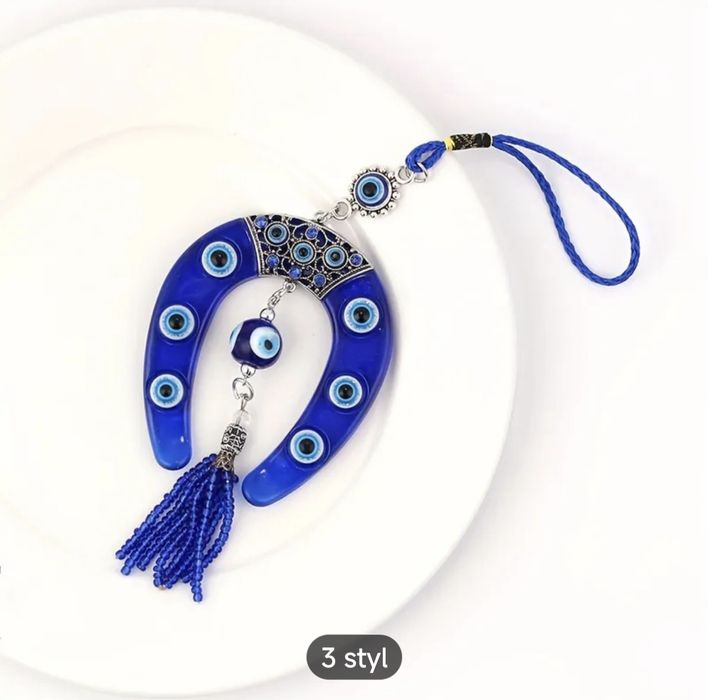 Niebieska Zawieszka z frędzliem w kształcie podkowy z oczkiem szczęści