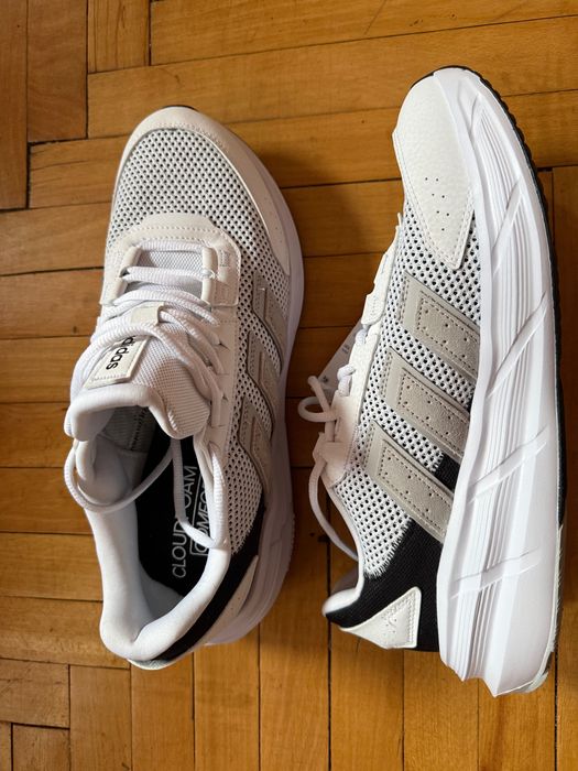 Кросівки ADIDAS ASTRASTAR Cloudfoam+