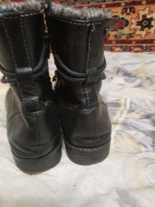 Ботинки Берци женские. демисезон 40-41рр