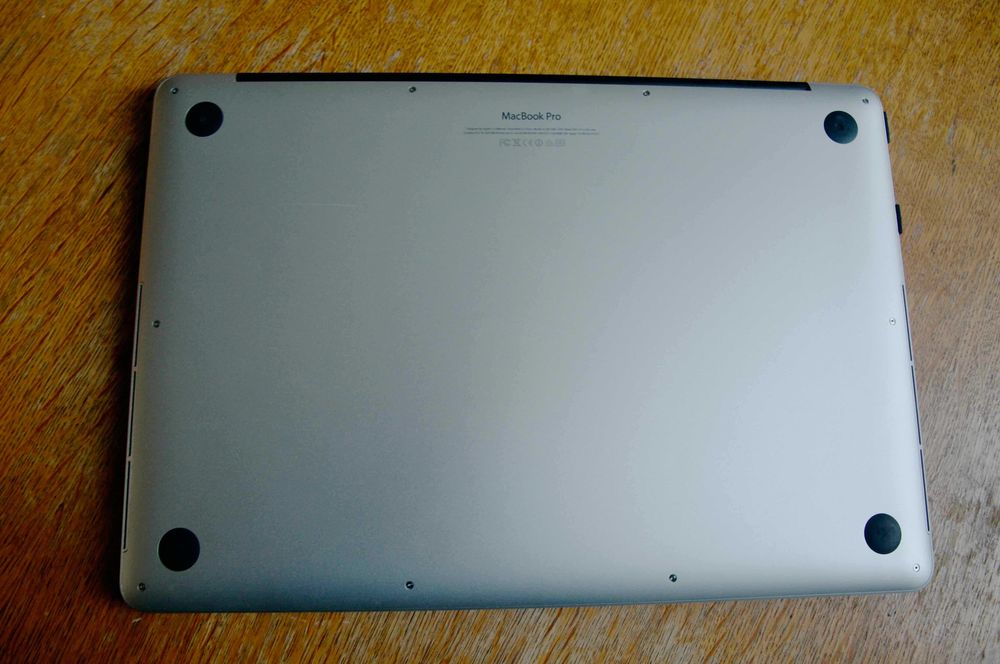 MacBook Pro, 15.4”, RAM 16GB, SSD 512GB, Grafika 1,5GB, Gwarancja