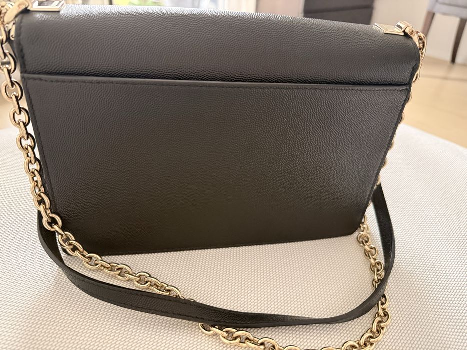 Furla czarna skóra model MIMI zlote elementy