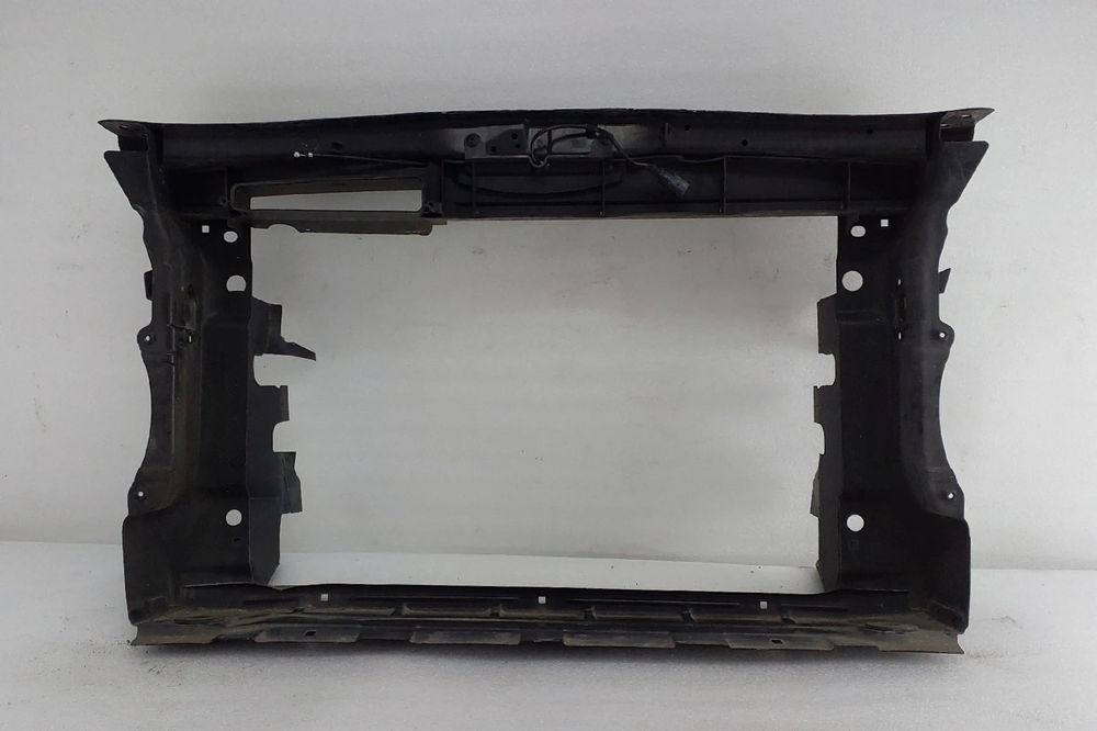 Frente em fibra ou chapa SKODA Octavia II Hatchback (1Z3)