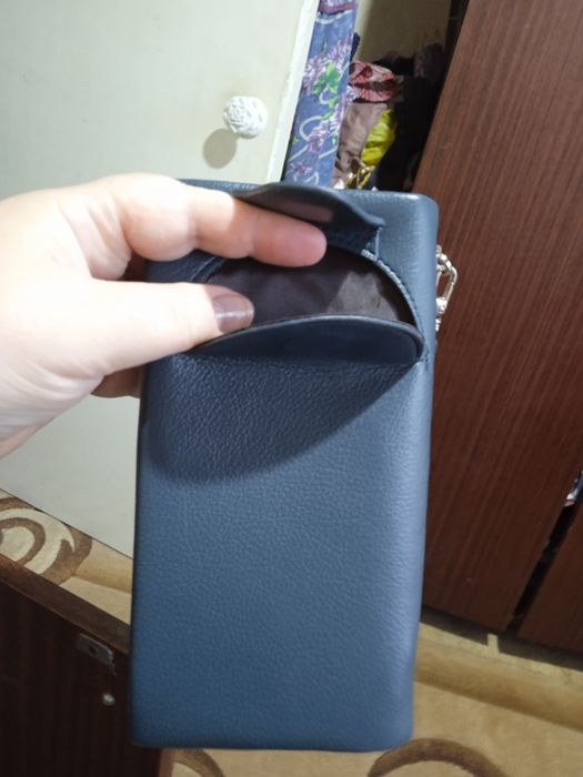 Продам клатч-гаманець.