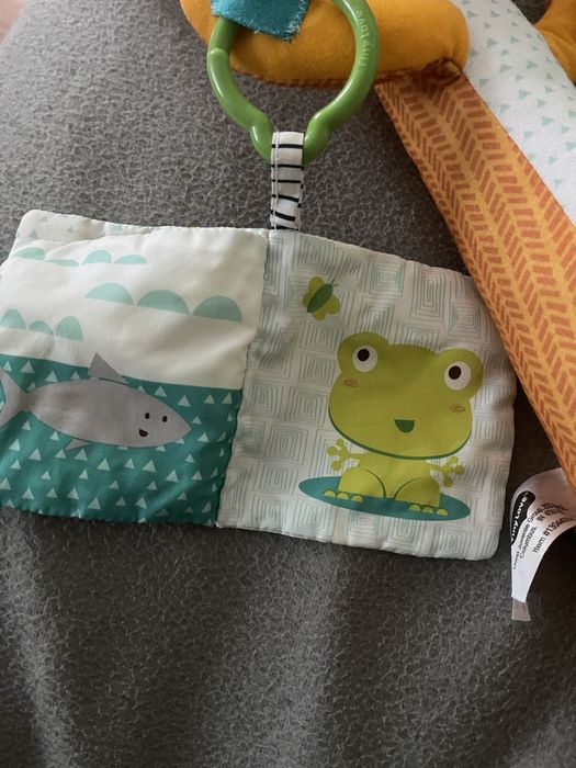 Игрушка для кроватки Tiny Love кенгуру