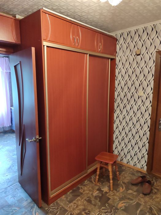 Сдам двухкомнатную квартиру на длительный срок