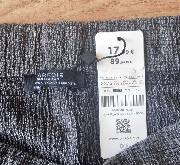 Saia Midi Cinza Parfois - Nova com Etiqueta