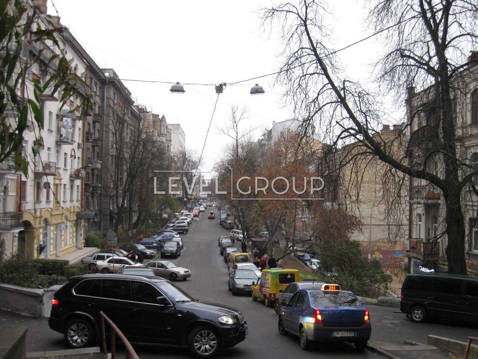 3к квартира в центрі Києва! вул. Івана Франка 20! Золоті Ворота - 5хв пішки