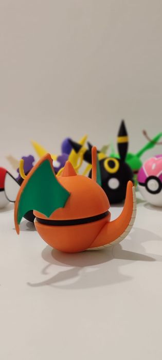 Dragonite pokeball pokemon 3d