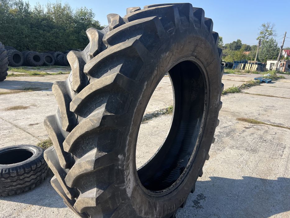 Opona 520/85R46 STARMAXX