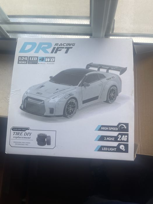 Carro telecomandado drift