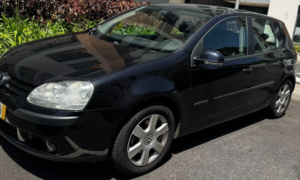 Volkswagen Golf V Ano 2007 sem nada a fazer