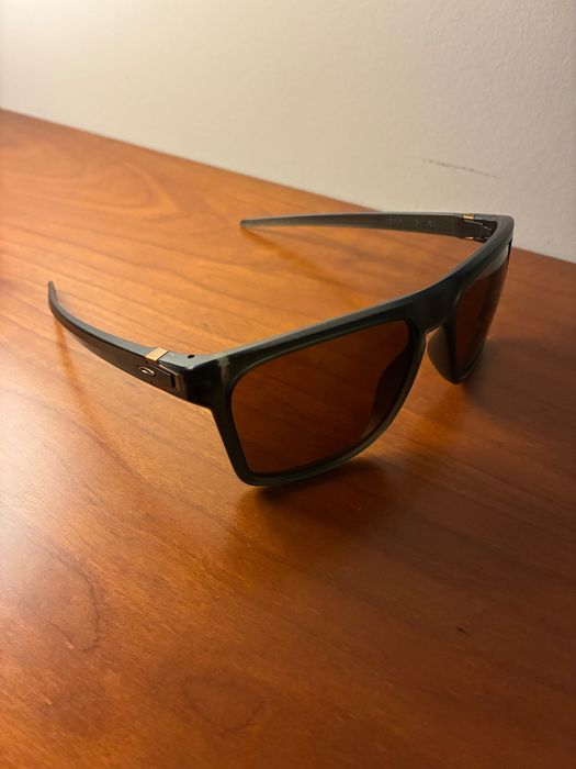 Óculos de sol Oakley novos matte olive