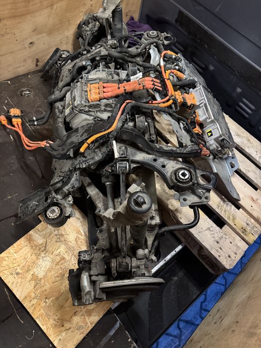 Silnik elektryczny ERAD 2 volvo xc90,xc60,v60,s60 jak nowy 36011,023