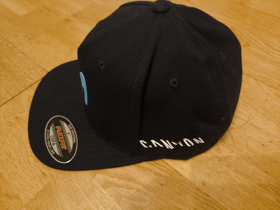 Kaszkietowka ,kapelusz ,czapka z daszkiem  canyon