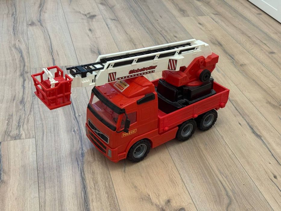 Великі машини Wader, Cat, Polesie