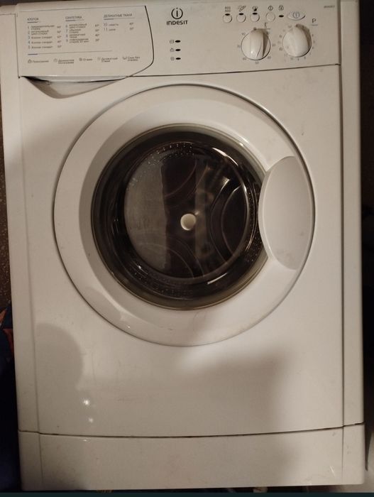 Indesit WISN 821 можна по запчастинах