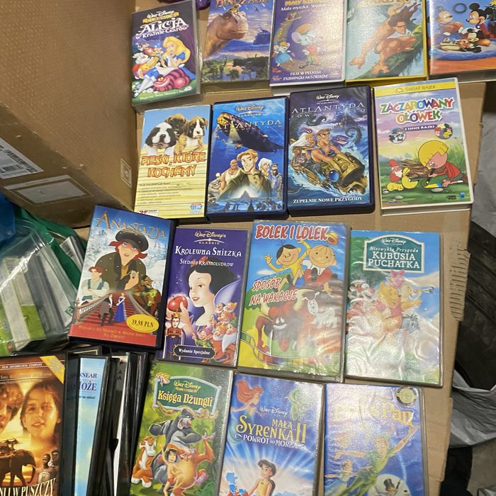 Kasety vhs bajki filmy zestaw