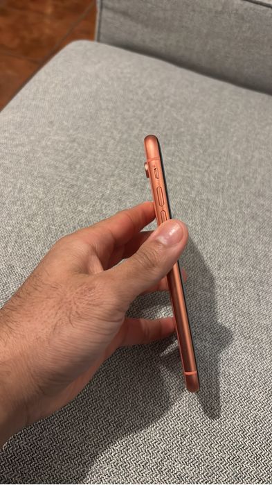 Iphone XR 64Gb semi novo
