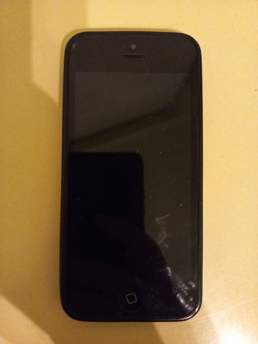 Продам Apple 5//