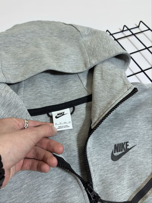 Nike Tech Fleece Zip Up Hoodie Зип Худи Свитшот