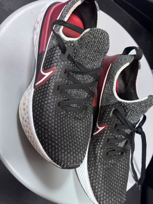 Nike React buty biegowe 42