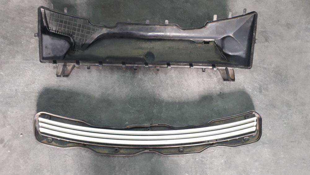 Grelha de capot mercedes class E