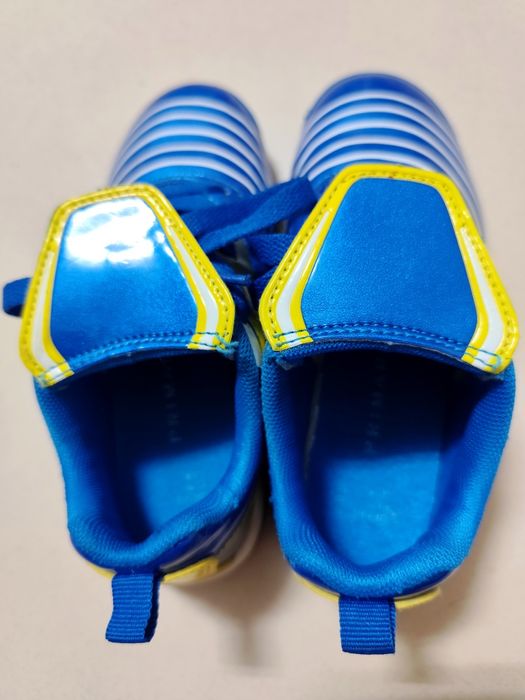 Chuteiras de Futebol para Rapaz - Primark (Tam. 29)