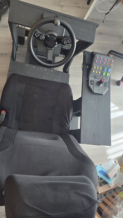 logitech g staiked volante, pedias e painel