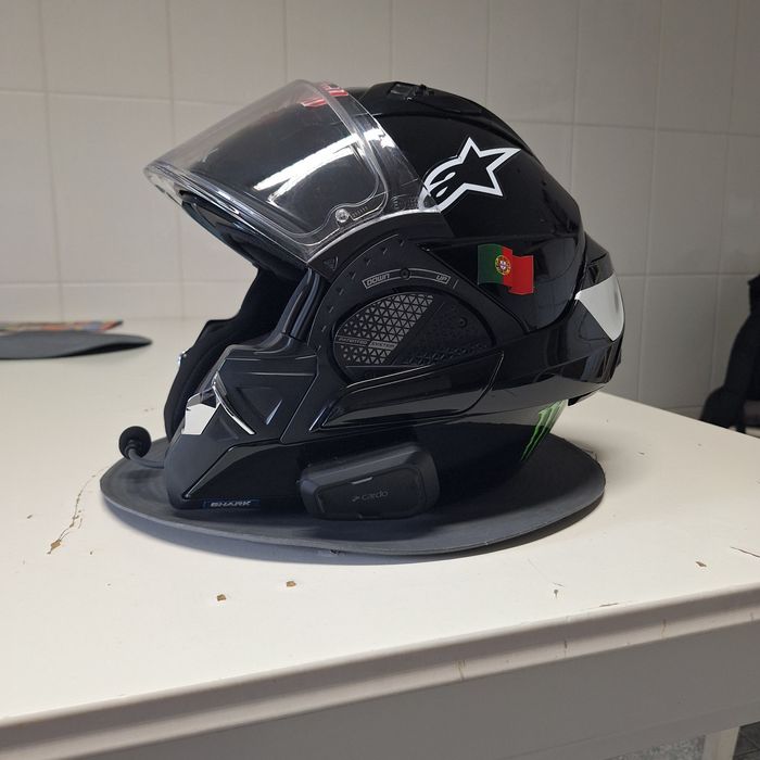 Capacete SHARK Modular preto