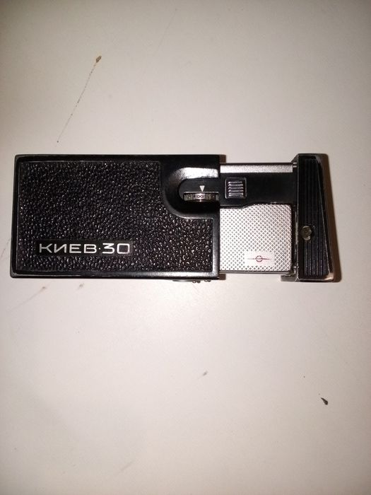 Фотоапарат КИЇВ-30