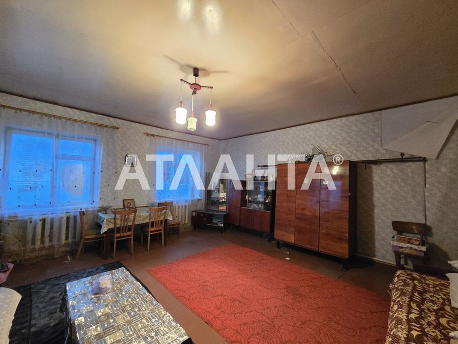 дом в Великодолинском