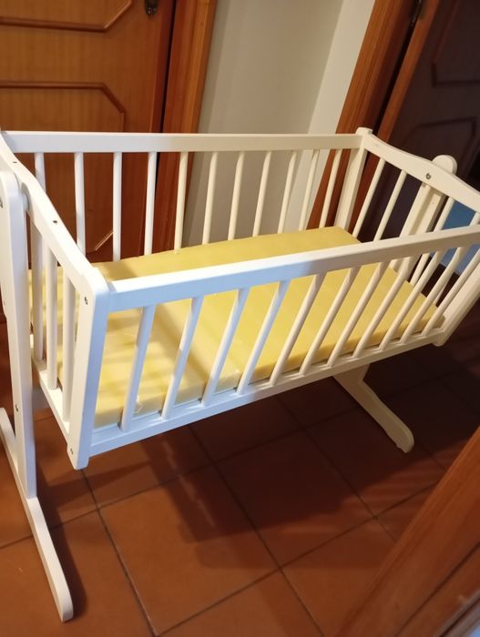 Mini berço com colchão