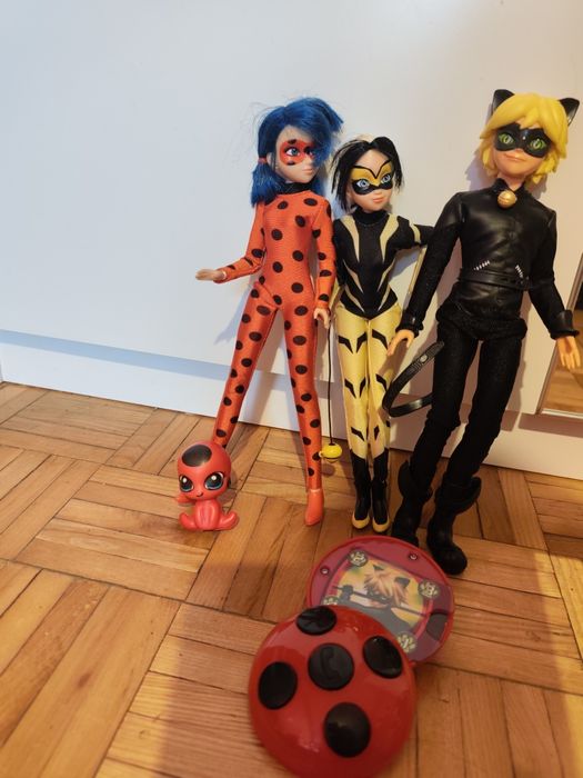 Lalki Biedronka , Czarny Kot itp