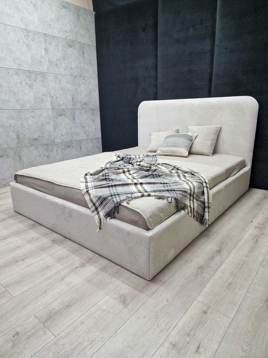 Łóżka tapicerowane , włoskie  tkaniny