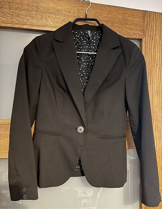 Damski garnitur trzyczęściowy Naf Naf (r. 34)