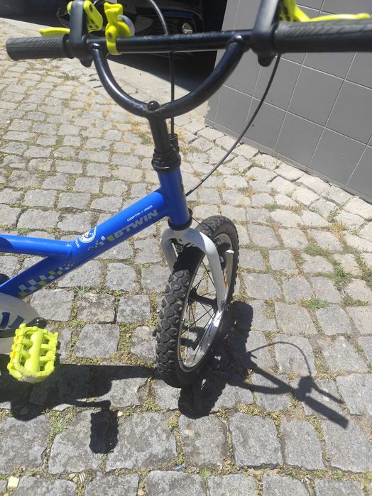 Bicicletas de criança com rodinhas +/- 4 anos