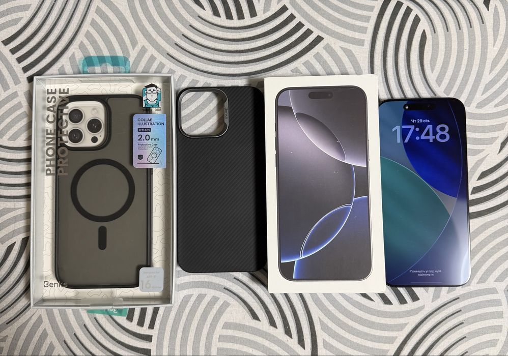 IPHONE 16 Pro Max / 256 / Esim