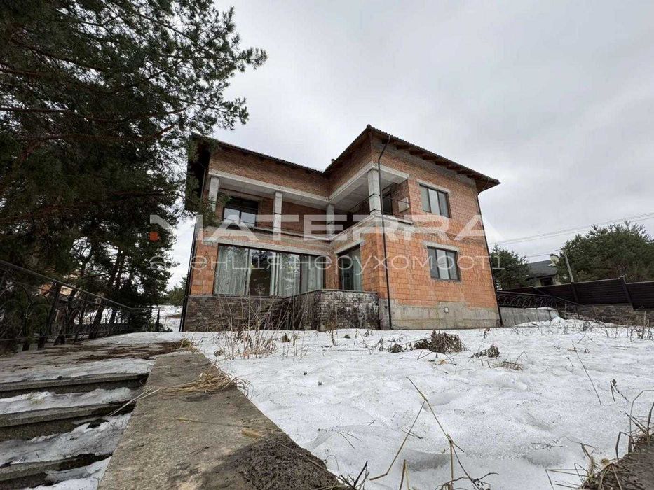 Віта-Поштова Продаж будинку 400м2 з частковим ремонтом, поруч з лісом